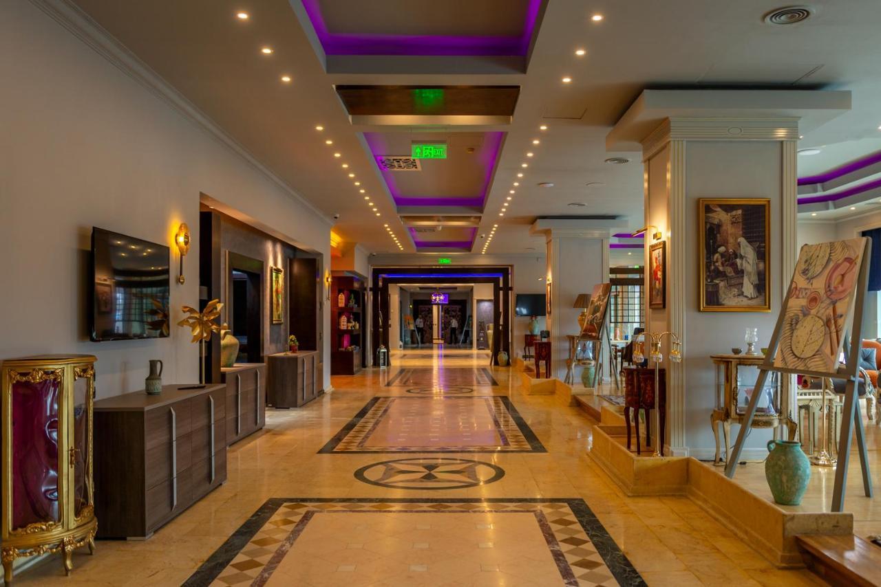 Phoenicia Express Hotel Boekarest Buitenkant foto